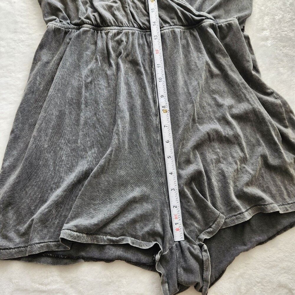 H&M Gray Romper Sz Medium Acid Wash Grunge Goth Punk Elastic Waist Short Sleeve - Picture 13 of 16